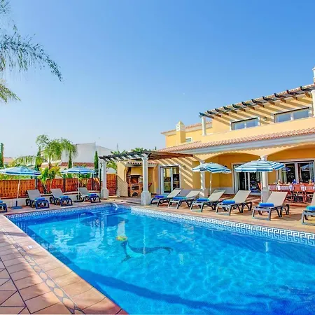 Villa Luxury - Central - Heated Pool - Close To Gale Beach! Guia (Faro)